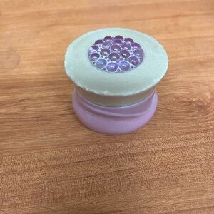 Avon Somewhere cream sachet (1962)